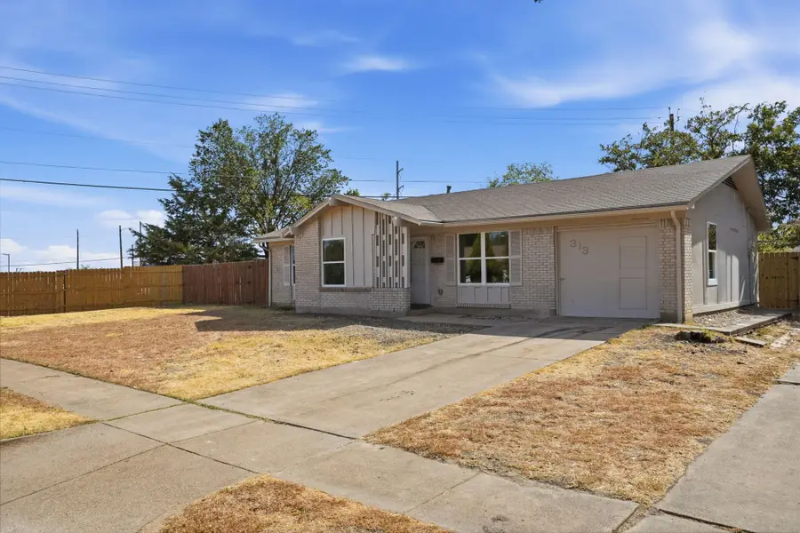 313 S Forest Crest Drive, Garland, TX 75042 - #2