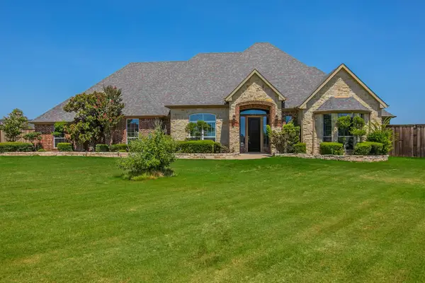 3133 Belmont Lane, Terrell, TX 75160