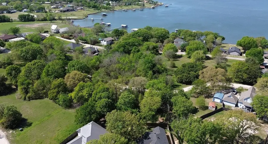 920 Woodland Drive, West Tawakoni, TX 75474 - #3