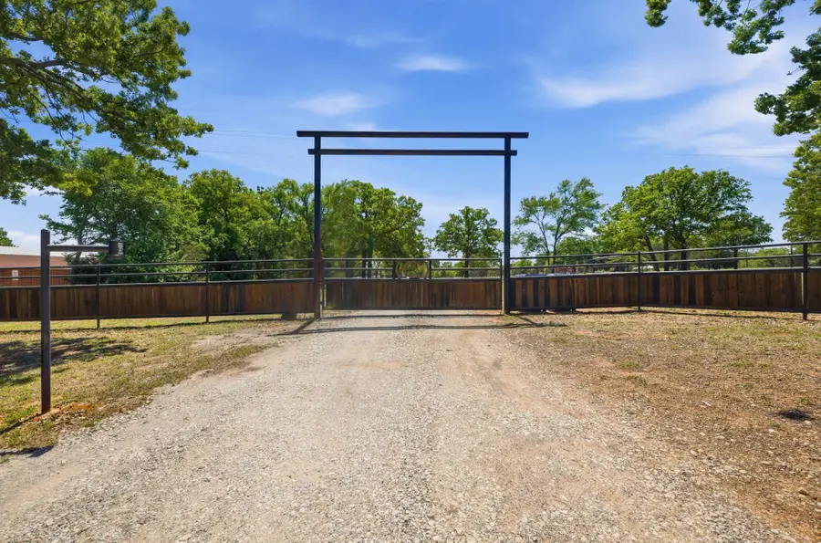 10636 Fm 902, Collinsville, TX 76233 - #2