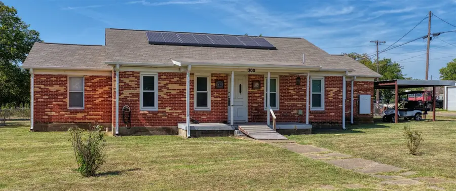 200 E Crossmain, Milford, TX 76670 - #2