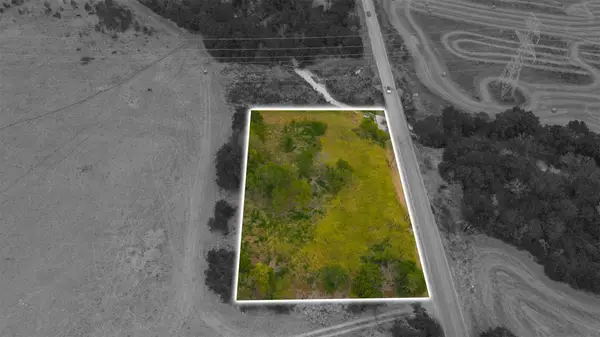 2615 S Houston School Road, Lancaster, TX 75146