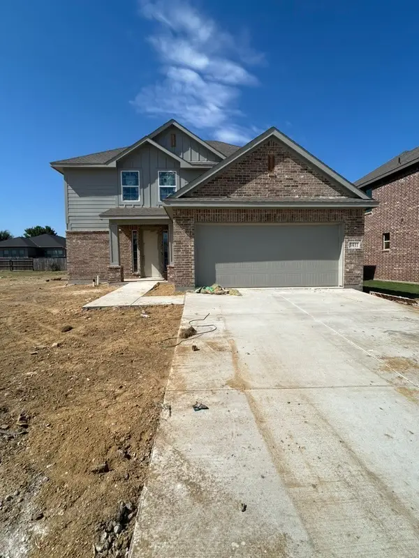 3411 Helena Street, Gainesville, TX 76240