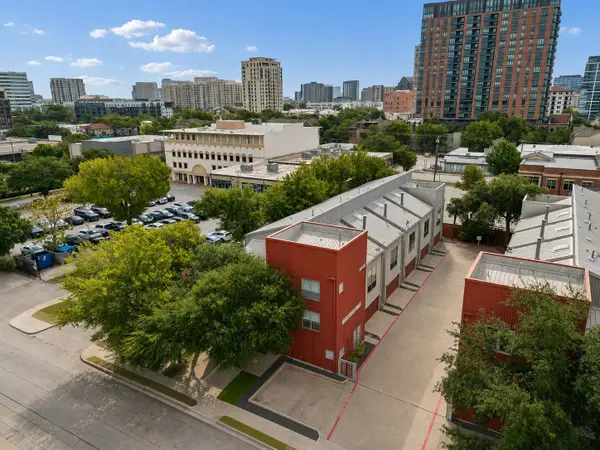 2714 Shelby Avenue, Dallas, TX 75219