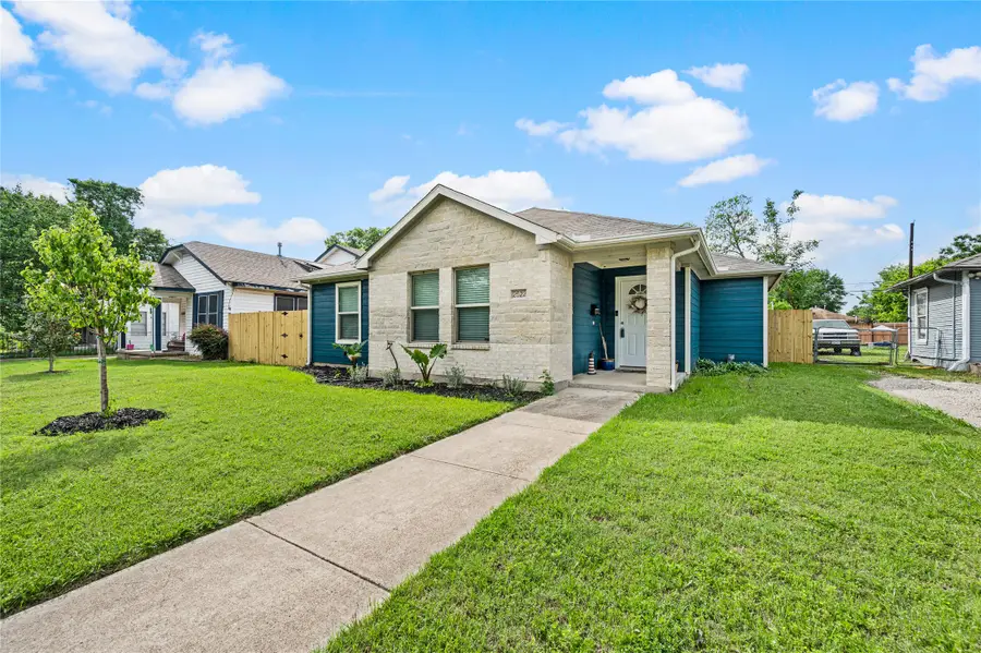 2522 Kingston Street, Dallas, TX 75211 - #2
