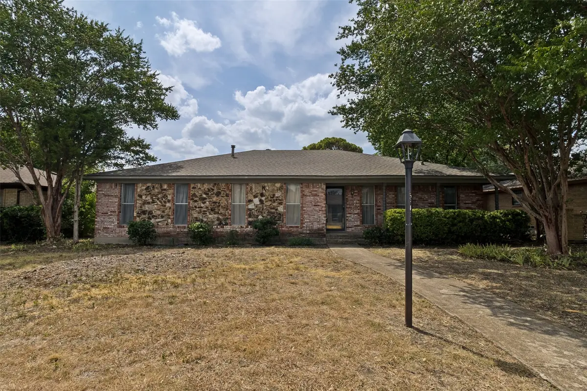 5842 Marview Lane, Dallas, TX 75227 - #1