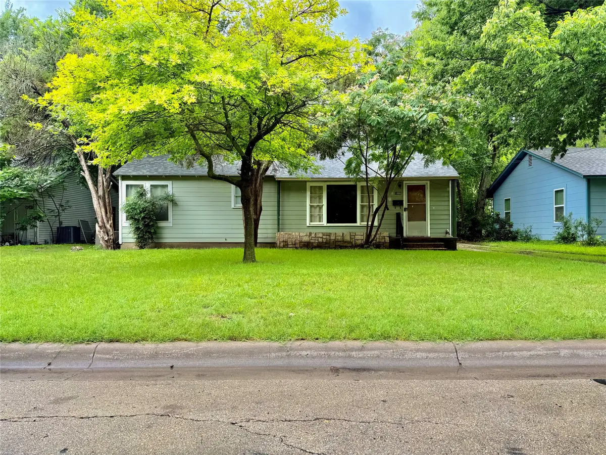 1009 Denton Street, Denton, TX 76201 - #1