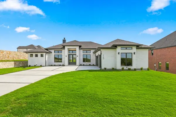 2140 Gage Road, Lavon, TX 75166