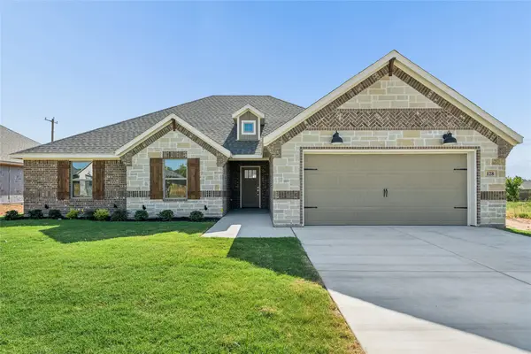128 Joel Street, Springtown, TX 76082