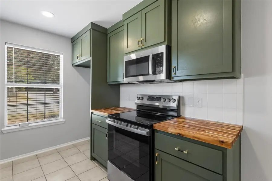 1114 Woodlands Park, Lindale, TX 75771 - #2