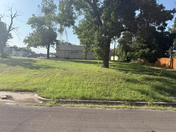 1300 Barron Avenue, Waco, TX 76707