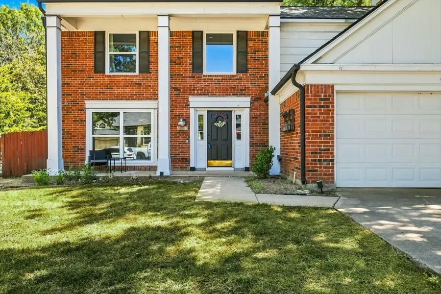 6832 Parkwood Drive, North Richland Hills, TX 76182 - #2