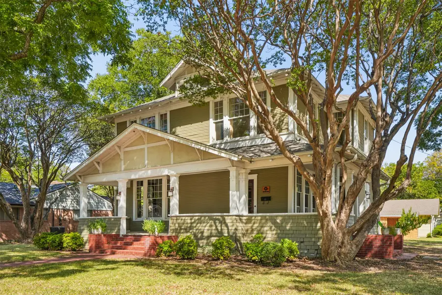 400 W Gilmer Street, Ennis, TX 75119 - #2