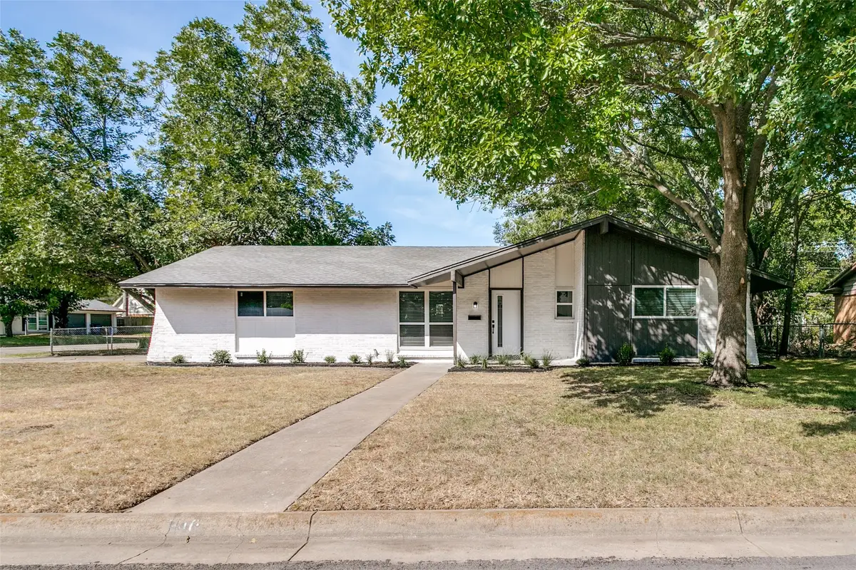 240 Collins Drive, Burleson, TX 76028 - #1