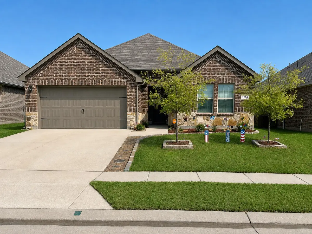 1200 Fairbanks Drive, Ennis, TX 75119 - #1