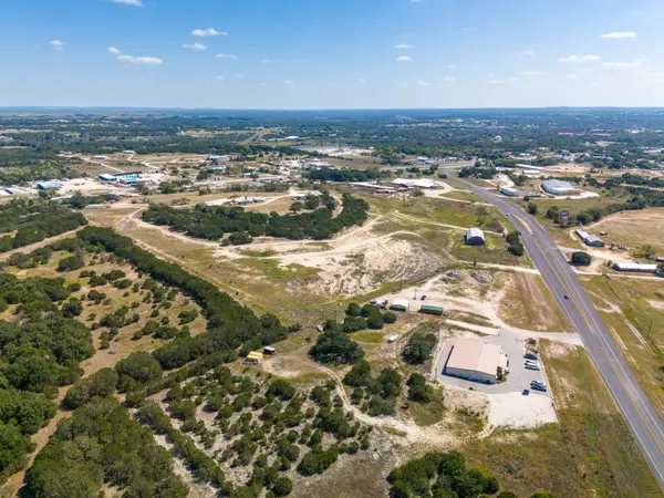 584 N Highway 183, Lampasas, TX 76550