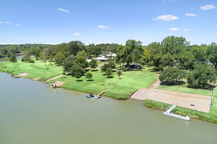 172 Brazos Point Drive, Waco, TX 76705 - #3