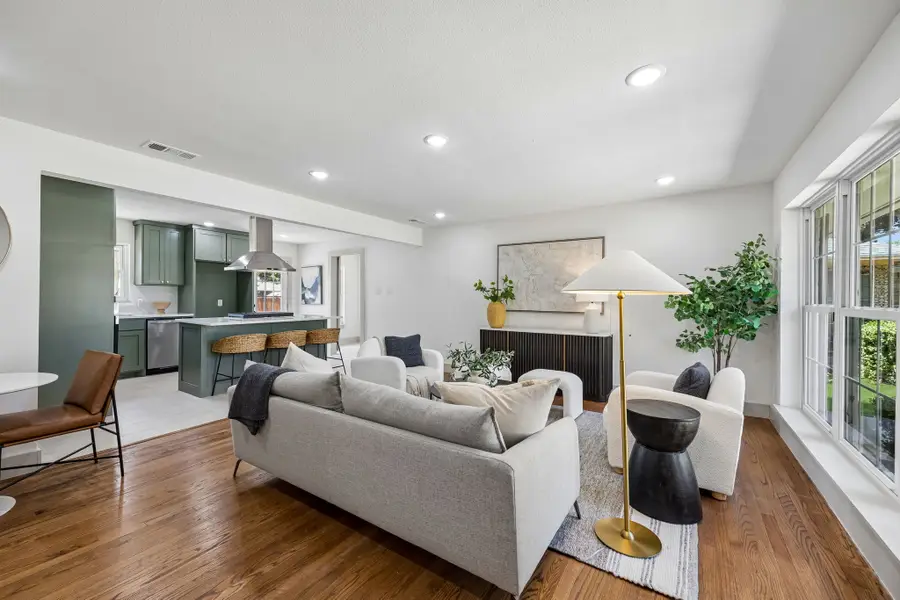 10060 San Lorenzo Drive, Dallas, TX 75228 - #2