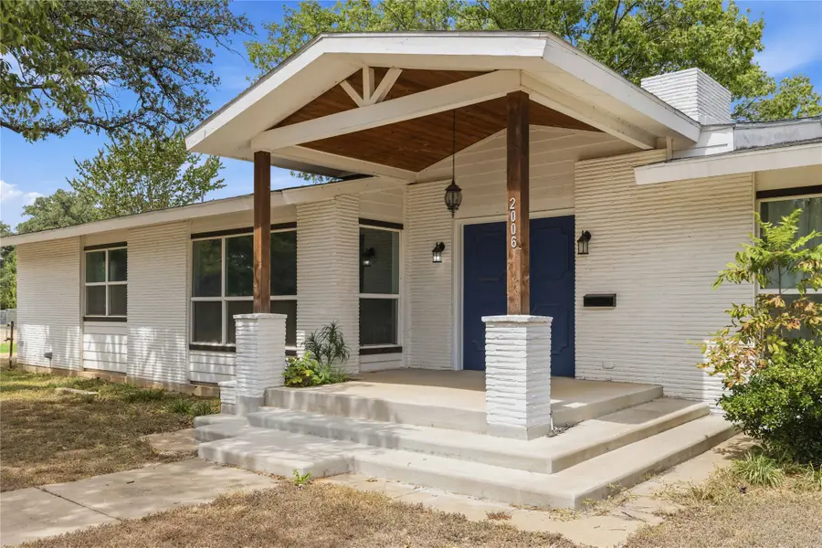 2006 11th Street, Brownwood, TX 76801 - #2