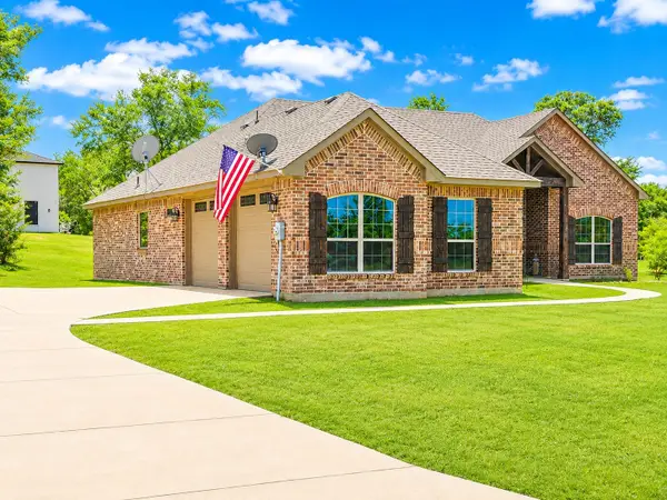 105 Crepe Myrtle, Corsicana, TX 75109