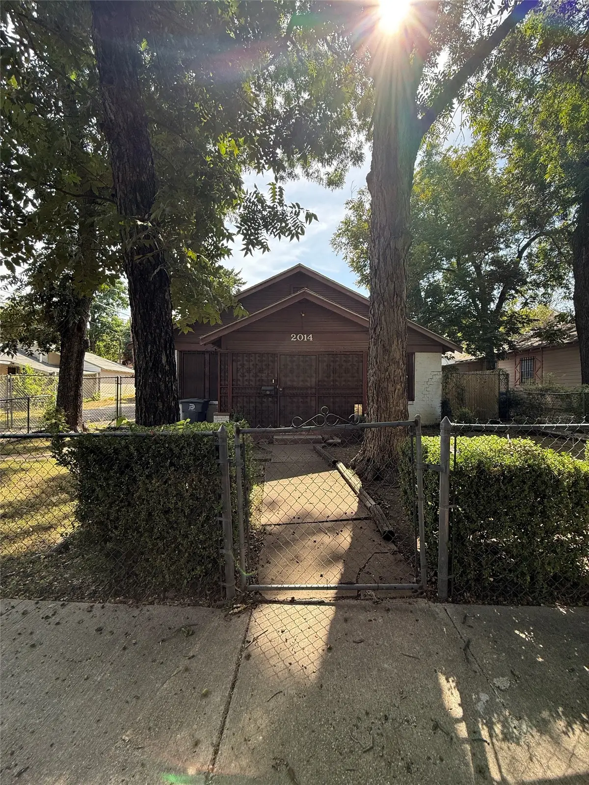 2014 Arizona Avenue, Dallas, TX 75216 - #1