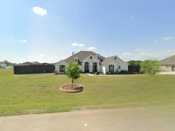 340 Berkeley Drive, Waxahachie, TX 75167