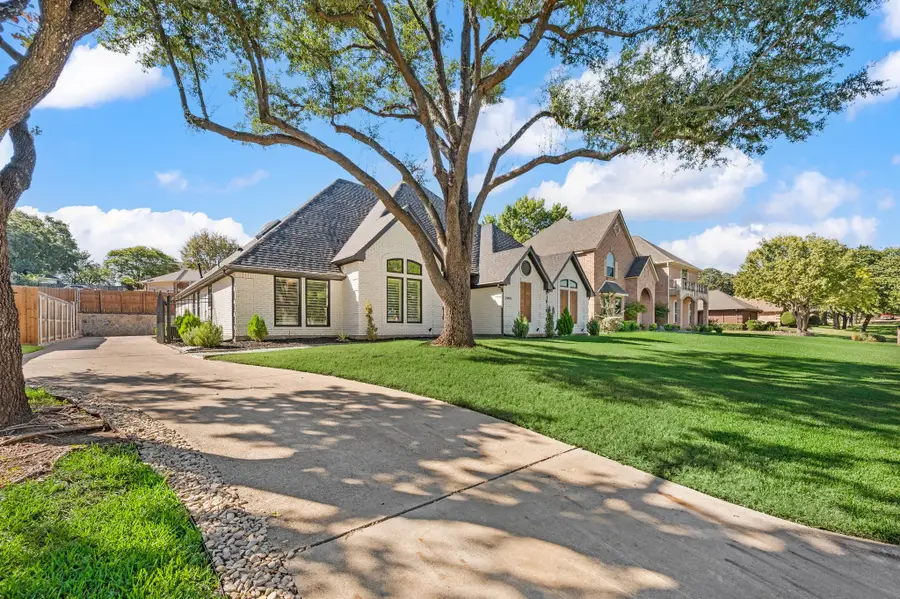 2905 Crestline Drive, Grapevine, TX 76051 - #2