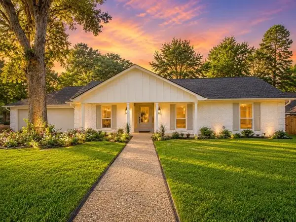 1811 Picadilly Place, Tyler, TX 75703