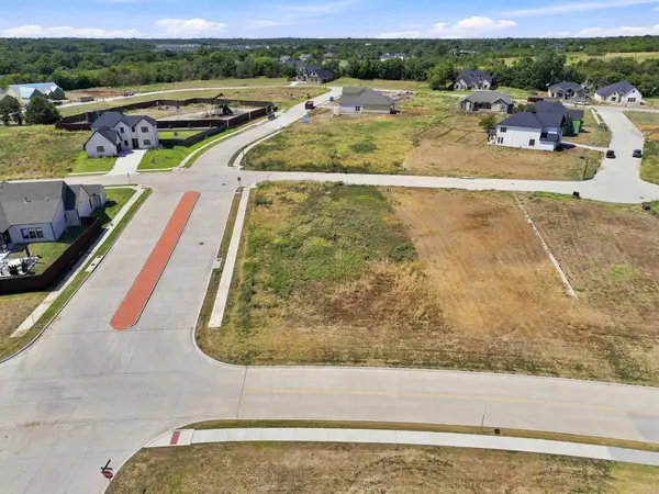 2612 Stonecrest Drive, Sherman, TX 75092