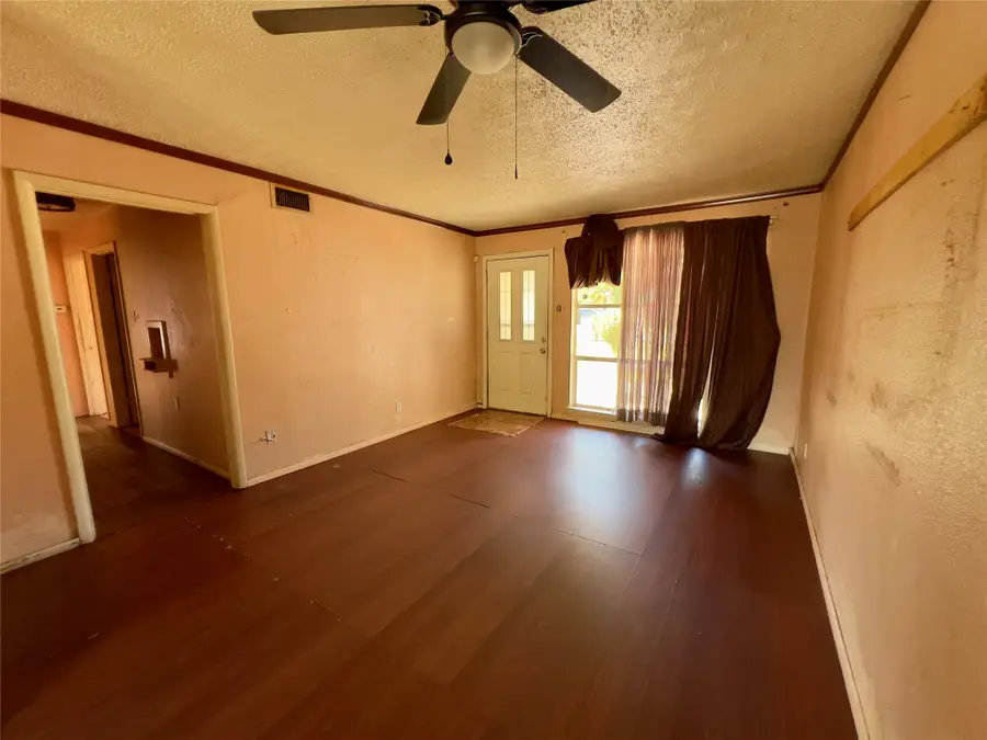 943 Deerwood Drive, Dallas, TX 75232 - #2