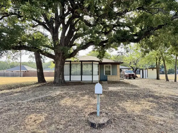 120 Nautical Road, Gun Barrel City, TX 75156