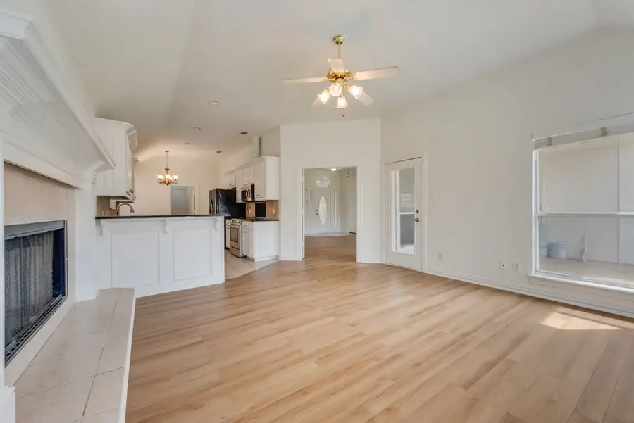 721 Herman Drive, Hurst, TX 76054 - #2