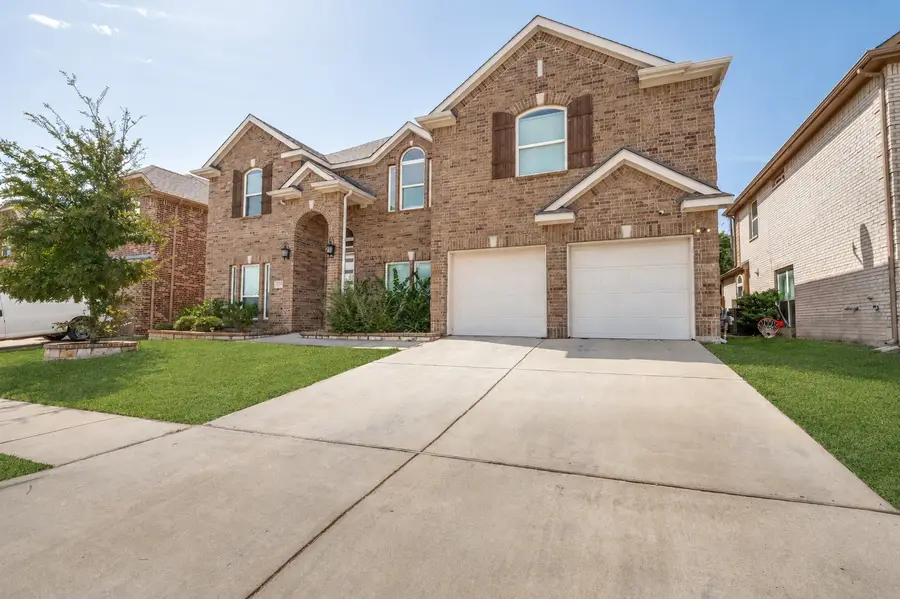 200 Ravenel Street, Glenn Heights, TX 75154 - #2