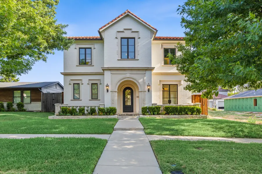 5616 Pershing Avenue, Fort Worth, TX 76107 - #2