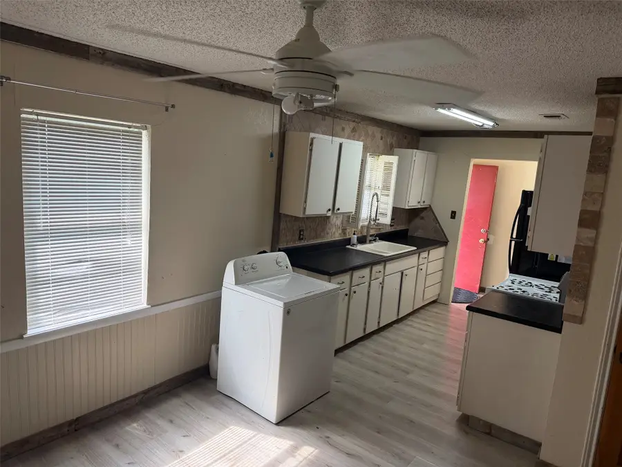 913 County Road 1003a, Godley, TX 76044 - #3