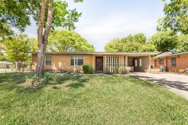 1203 Sunnybrook Drive, Irving, TX 75061