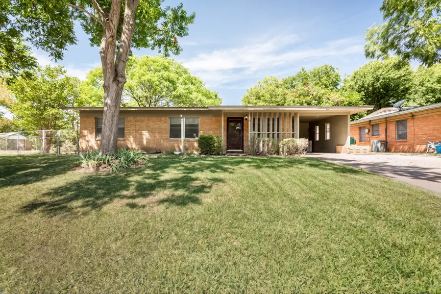 1203 Sunnybrook Drive, Irving, TX 75061 - #2