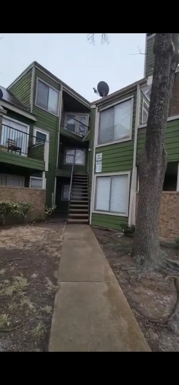 9803 Walnut Street #206, Dallas, TX 75243