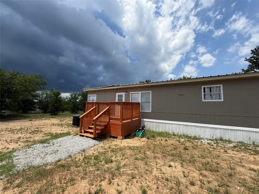 122 Little Valley Drive, Bridgeport, TX 76426 - #2
