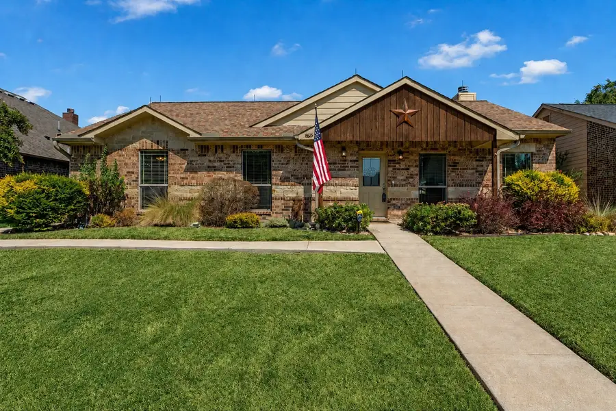 8825 Davis Street, Rowlett, TX 75088 - #2