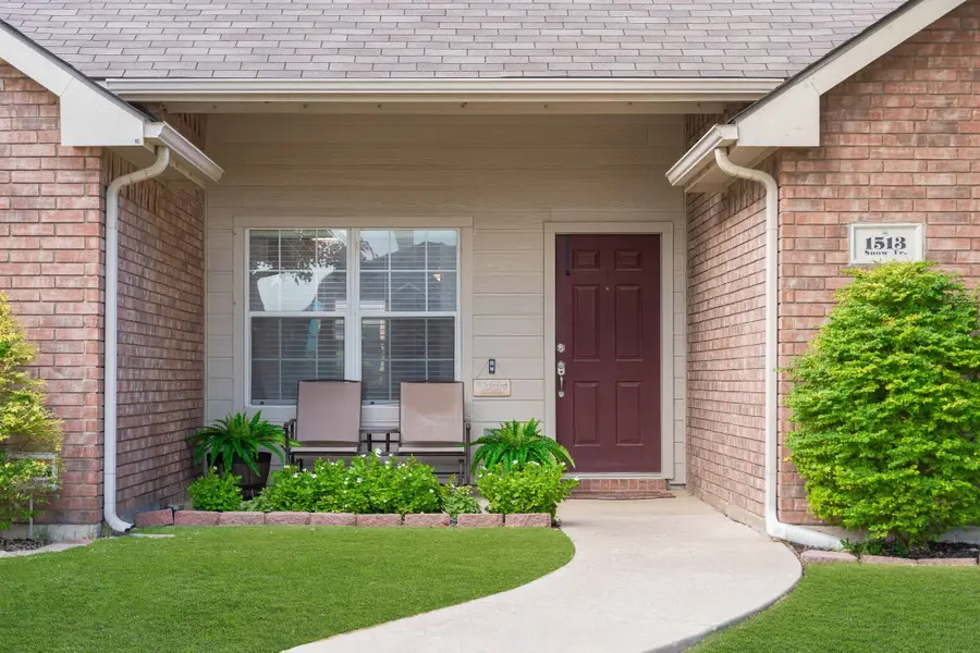 1513 Snow Trail, Lewisville, TX 75077 - #2