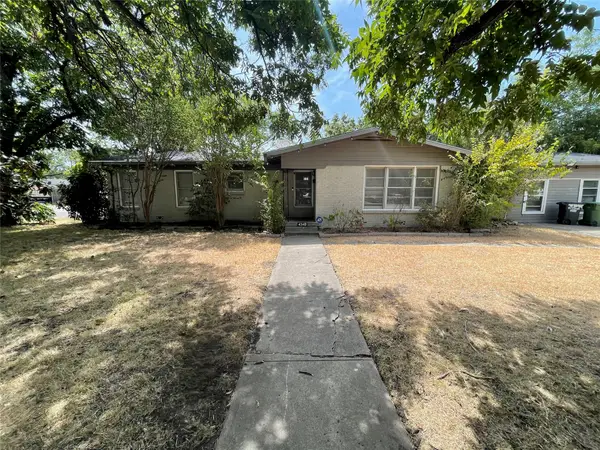 4340 Cummings Drive, North Richland Hills, TX 76180