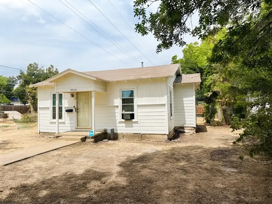5536 Farnsworth Avenue, Fort Worth, TX 76107 - #2