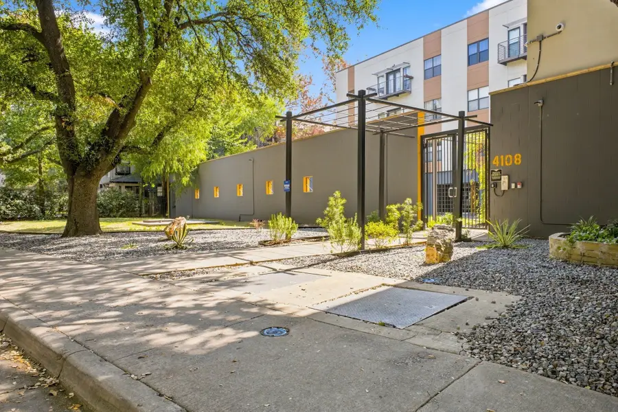 4108 Office Parkway #124, Dallas, TX 75204 - #2