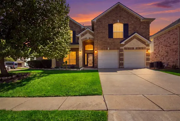 4806 Fitzgerald Drive, Mansfield, TX 76063