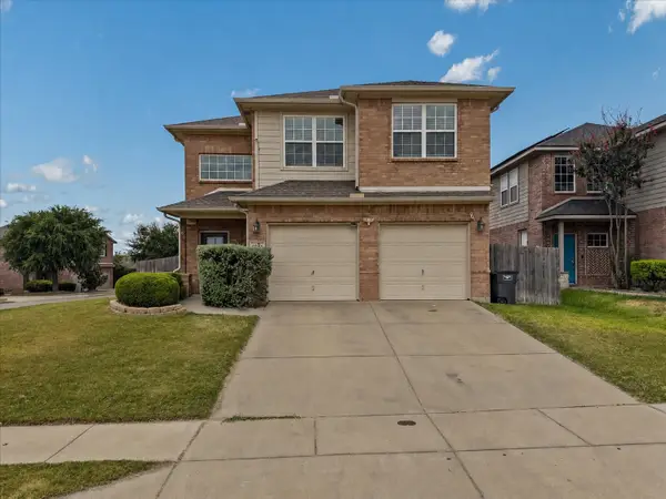 5701 Parkview Hills Lane, Fort Worth, TX 76179
