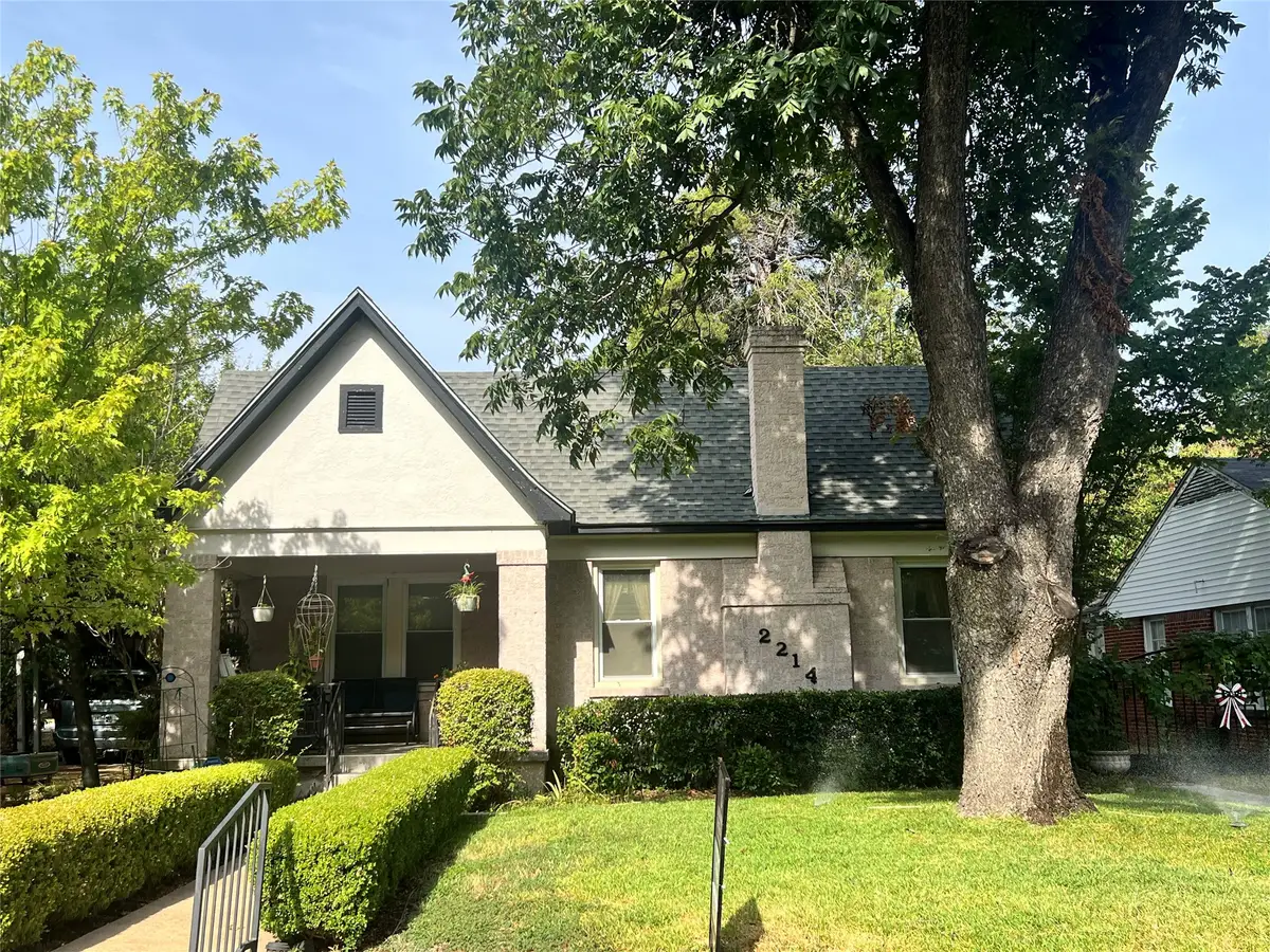 2214 Stanley Avenue, Fort Worth, TX 76110 - #1