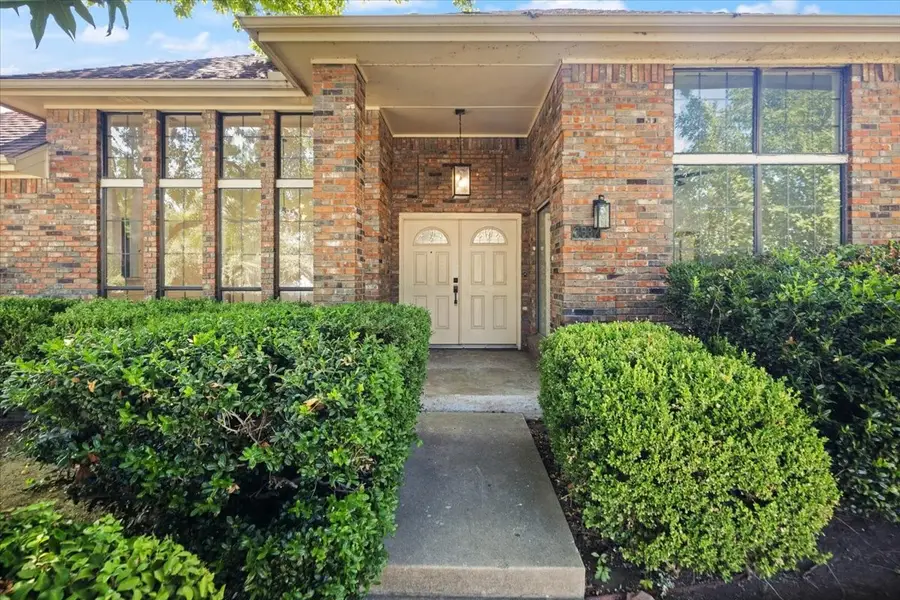 3637 Bluegrass Drive, Grand Prairie, TX 75052 - #2