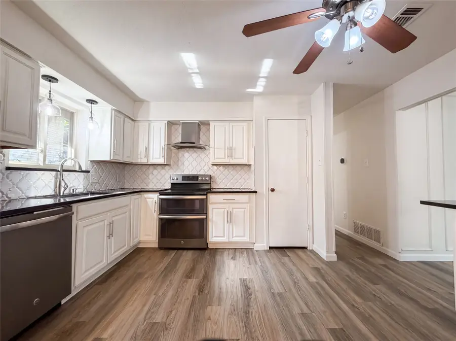 5804 Ridge Drive, Arlington, TX 76016 - #2