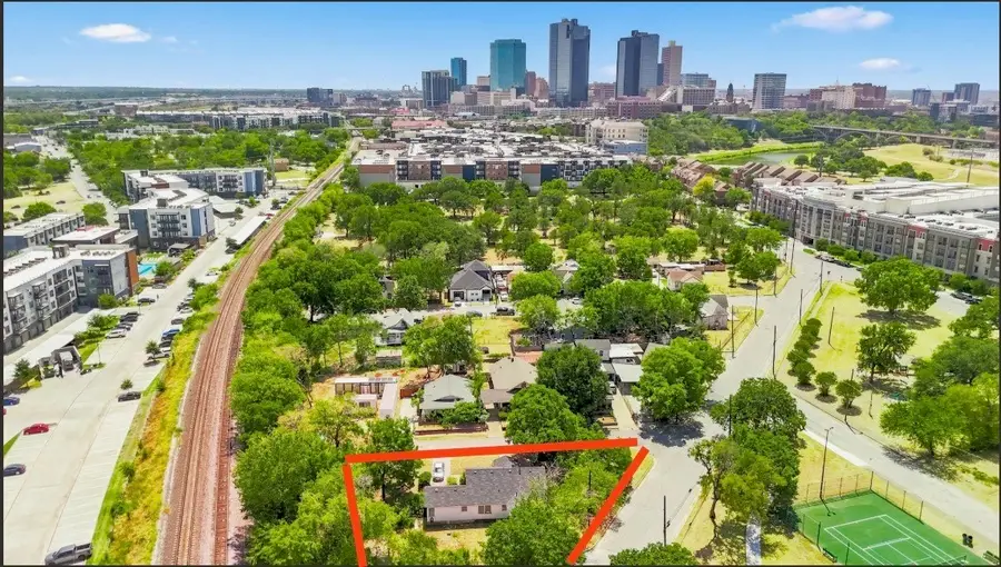 1109 Nowlin Street, Fort Worth, TX 76102 - #2